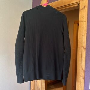 Warm Nike long sleeve